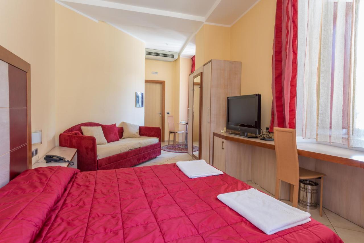 Hotel Conte Ruggero Serra San Bruno Extérieur photo