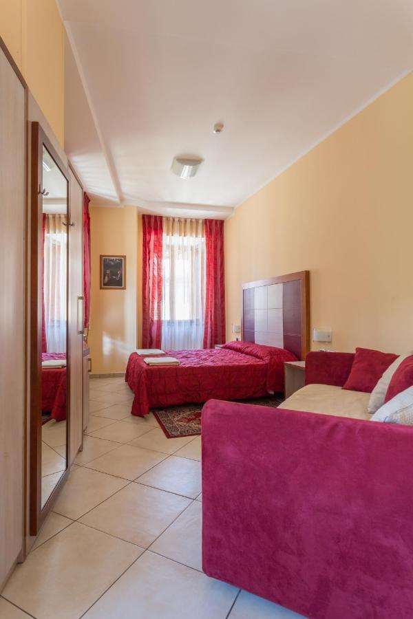 Hotel Conte Ruggero Serra San Bruno Extérieur photo
