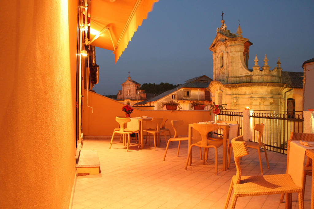 Hotel Conte Ruggero Serra San Bruno Extérieur photo